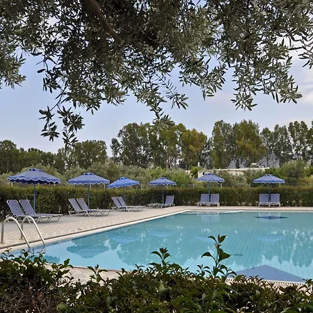 Tina Flora Hotel